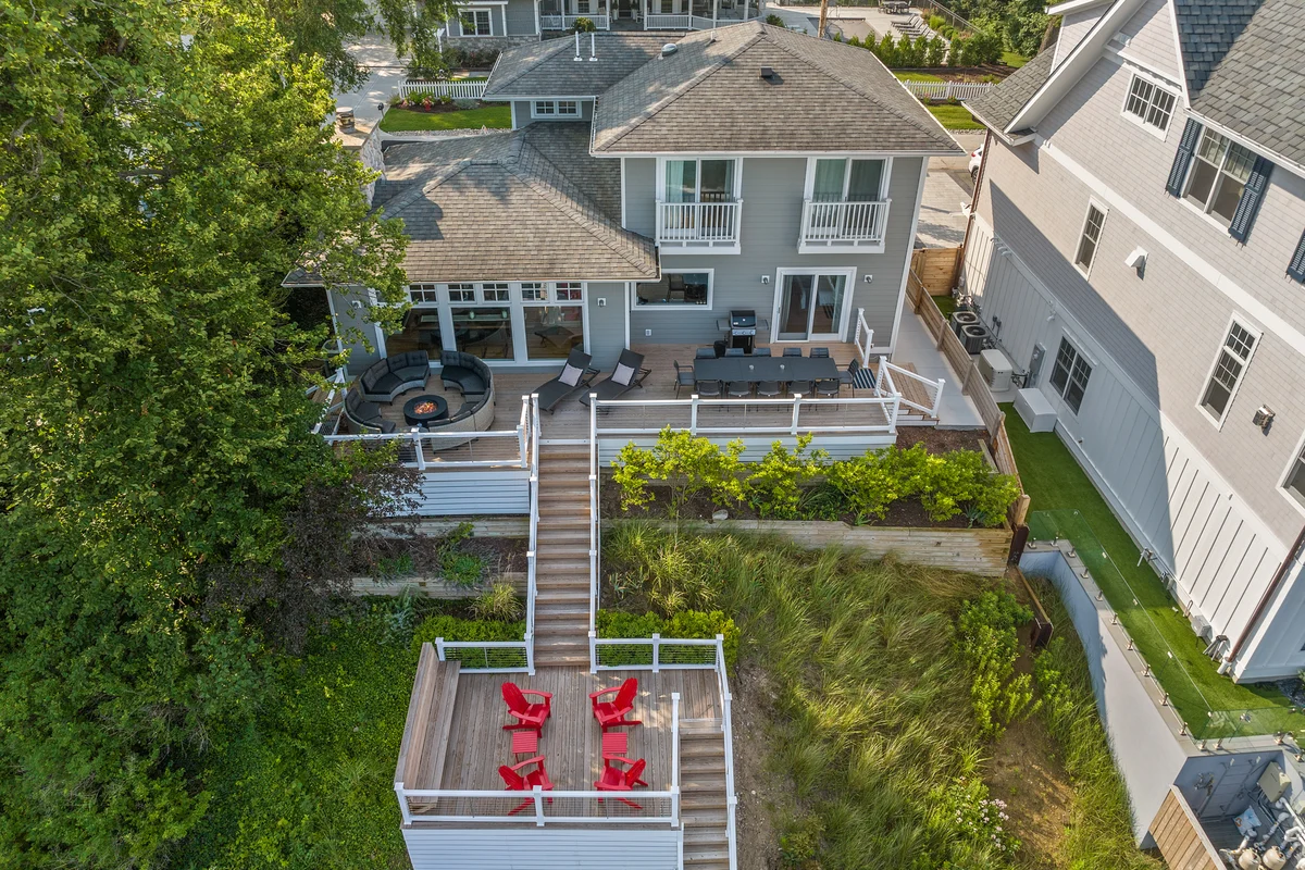 The Shore House #91