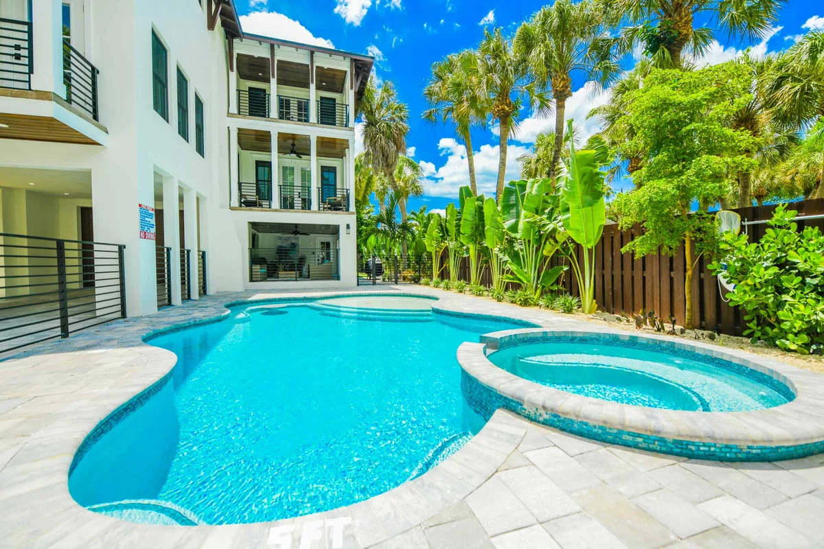 The Shore House #101