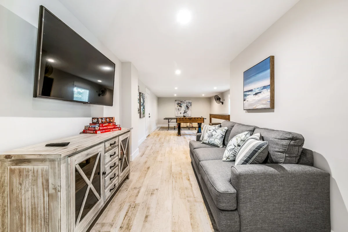 The Shore House #93