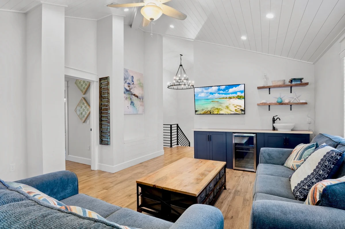 The Shore House #77