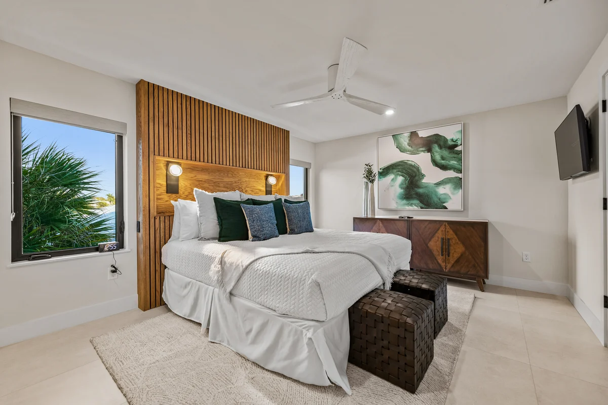 Knot A Basic Beach House #100