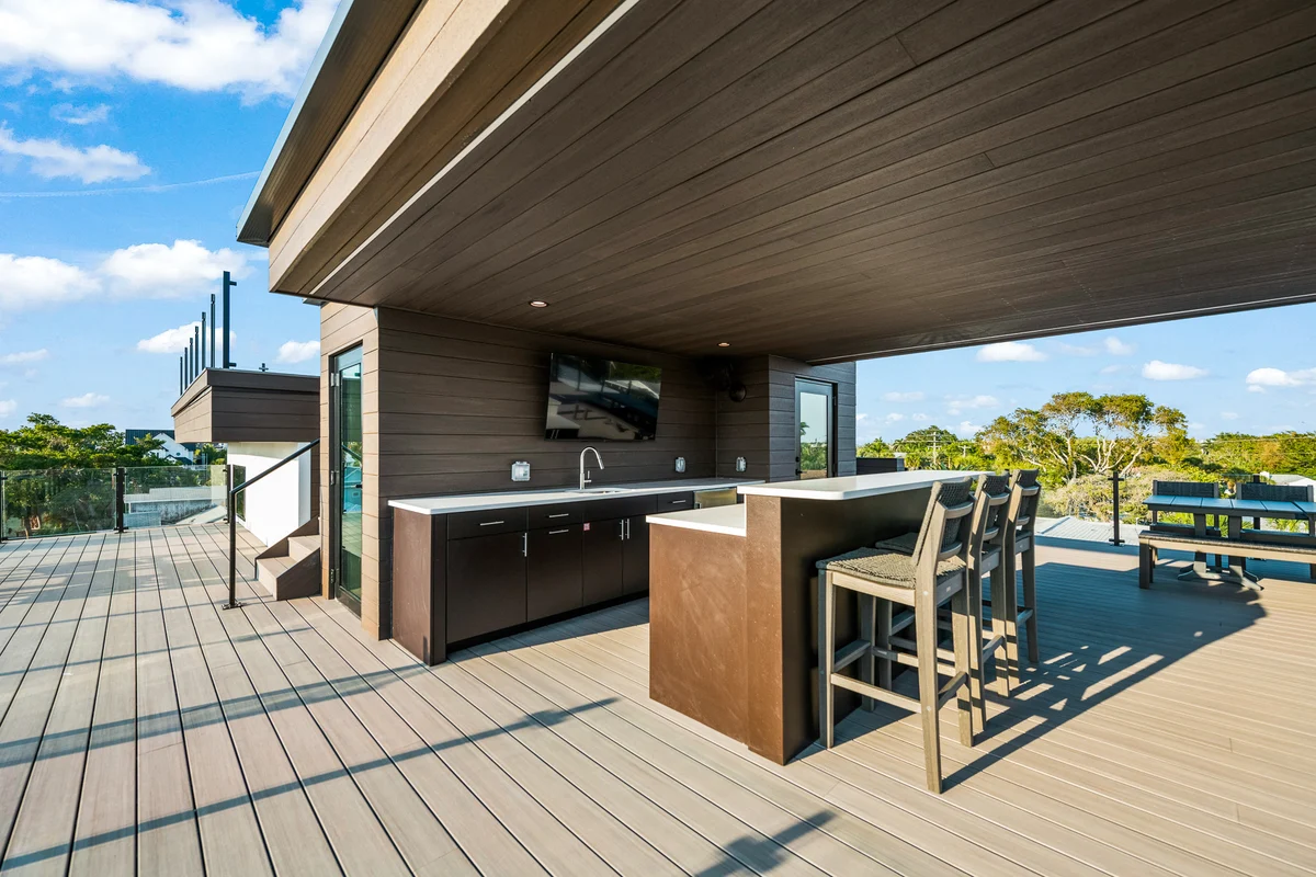 Knot A Basic Beach House #134