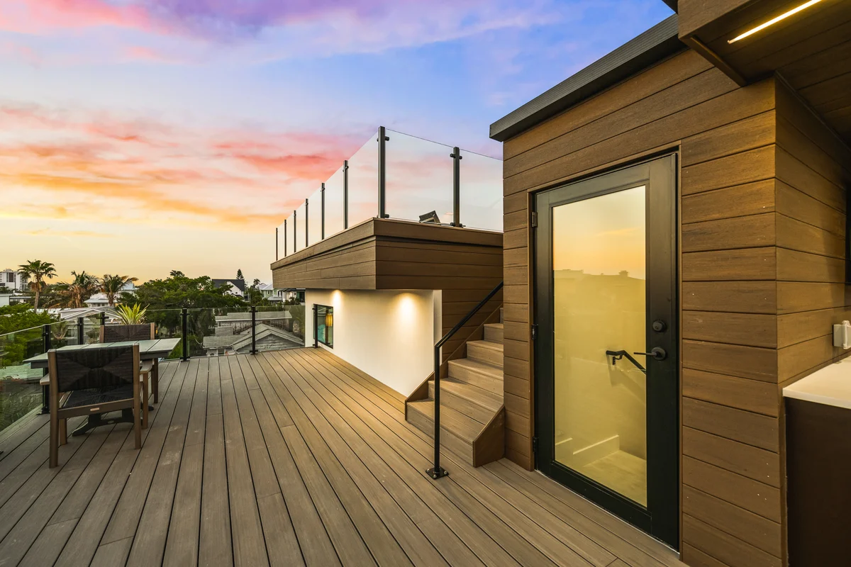 Knot A Basic Beach House #145