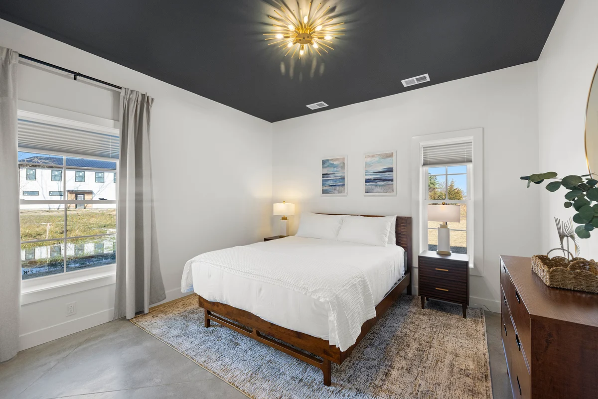 Obsidian House #51