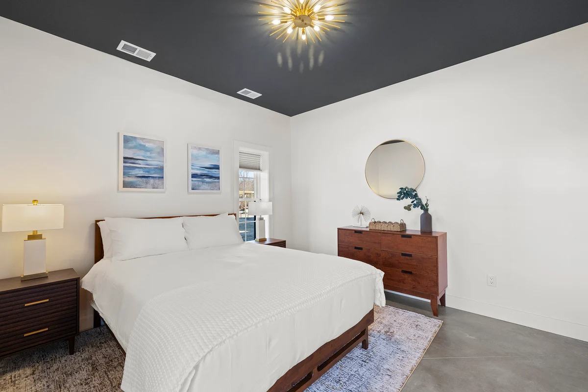 Obsidian House #87