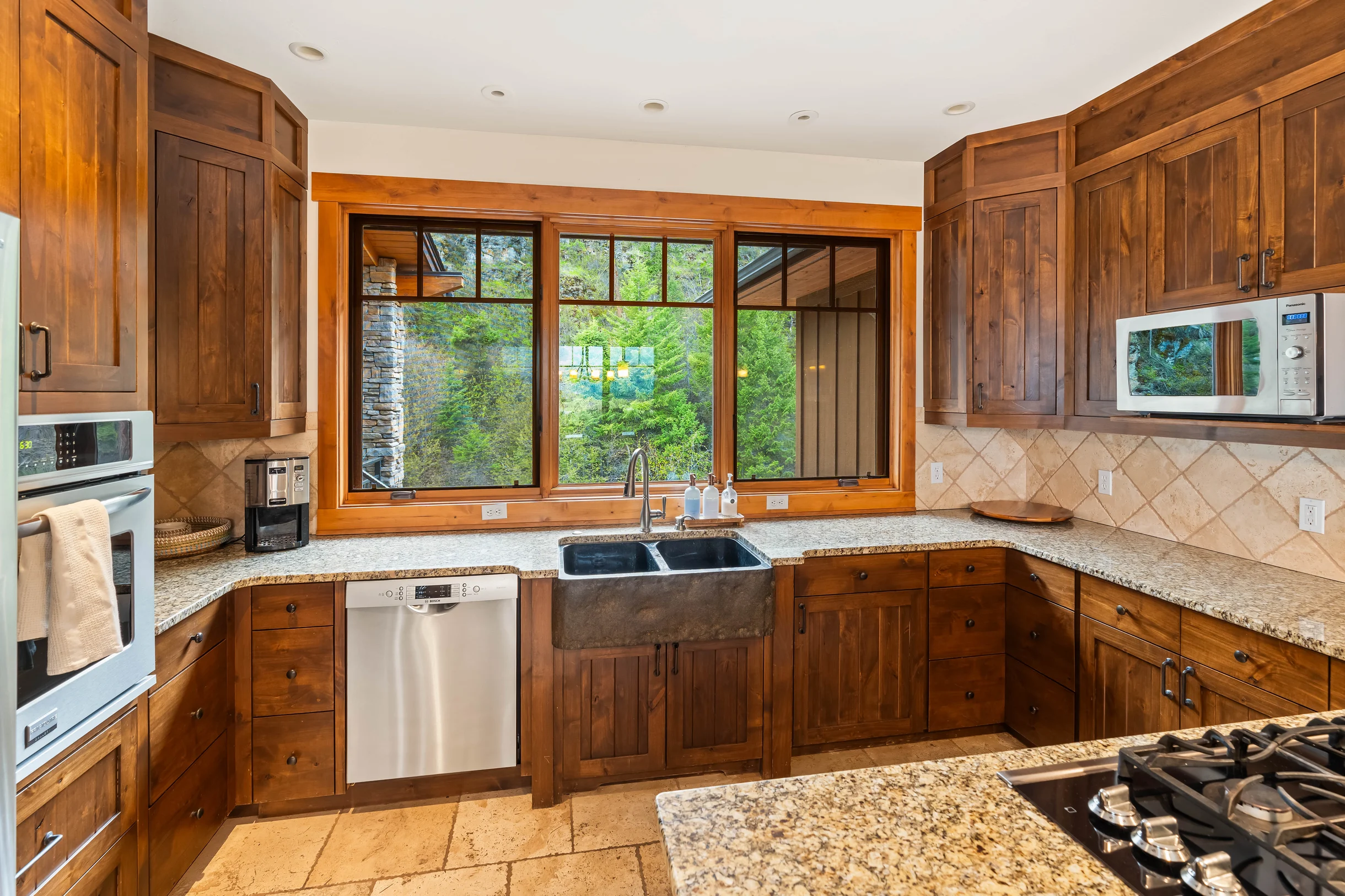 Flathead Lake Cliff Retreat #76