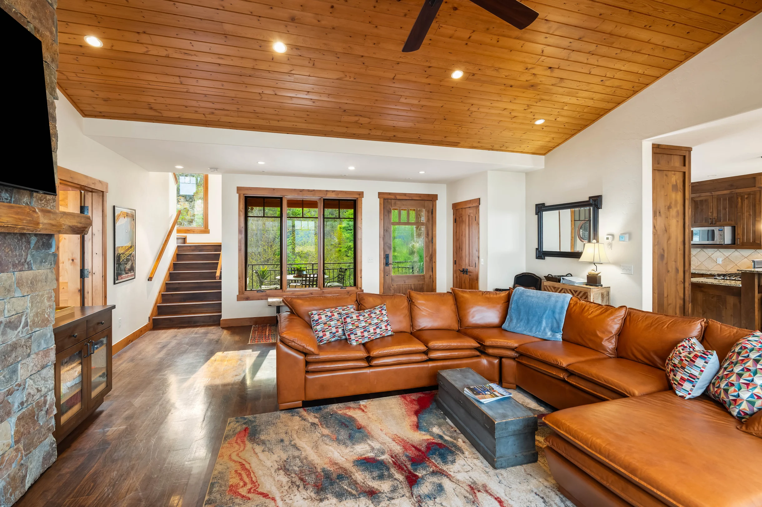 Flathead Lake Cliff Retreat #89