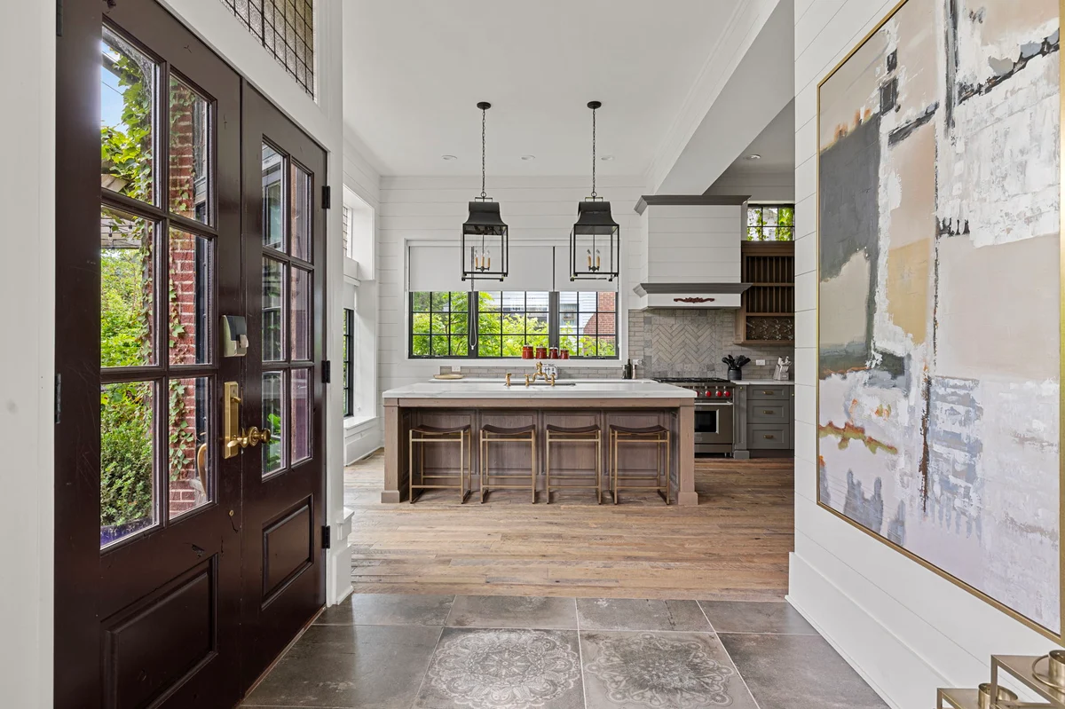Black Door Bungalow #78
