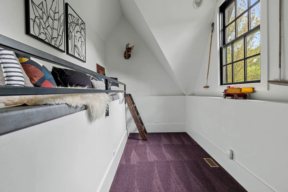 Black Door Bungalow #61