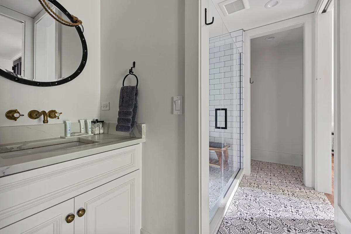 Black Door Bungalow #129