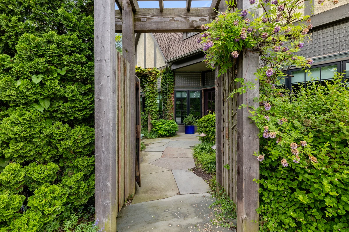 Black Door Bungalow #126