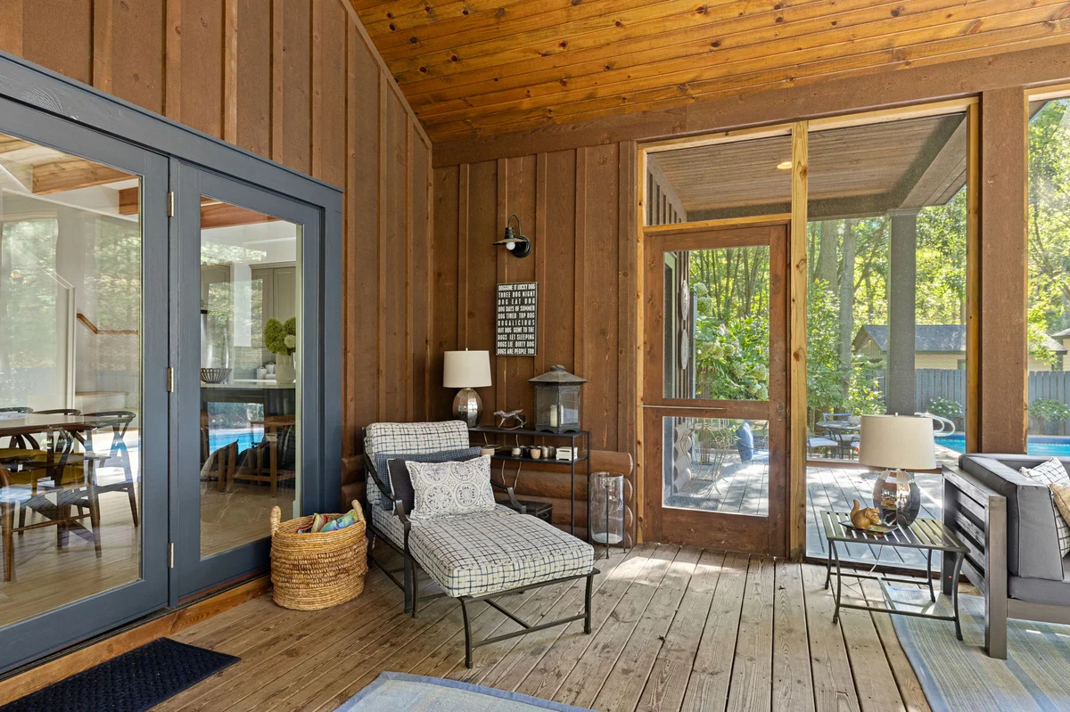 Bella and Dulce's Lakehouse #89