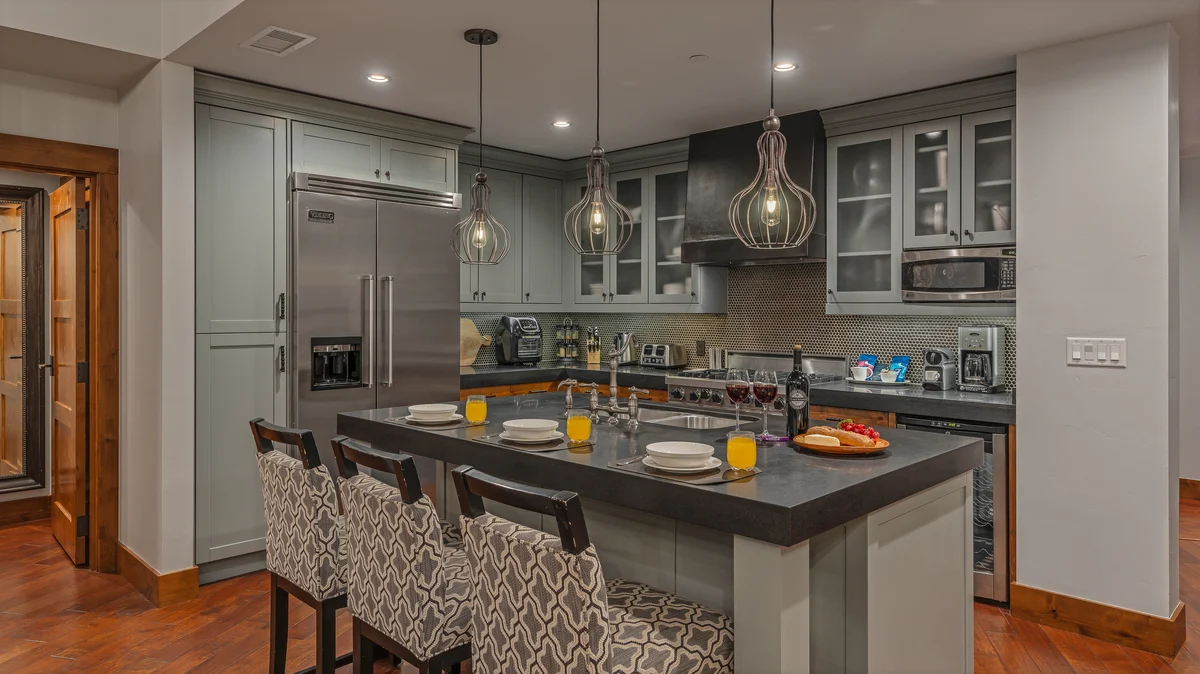 Condo in Steamboat Springs property photo 4