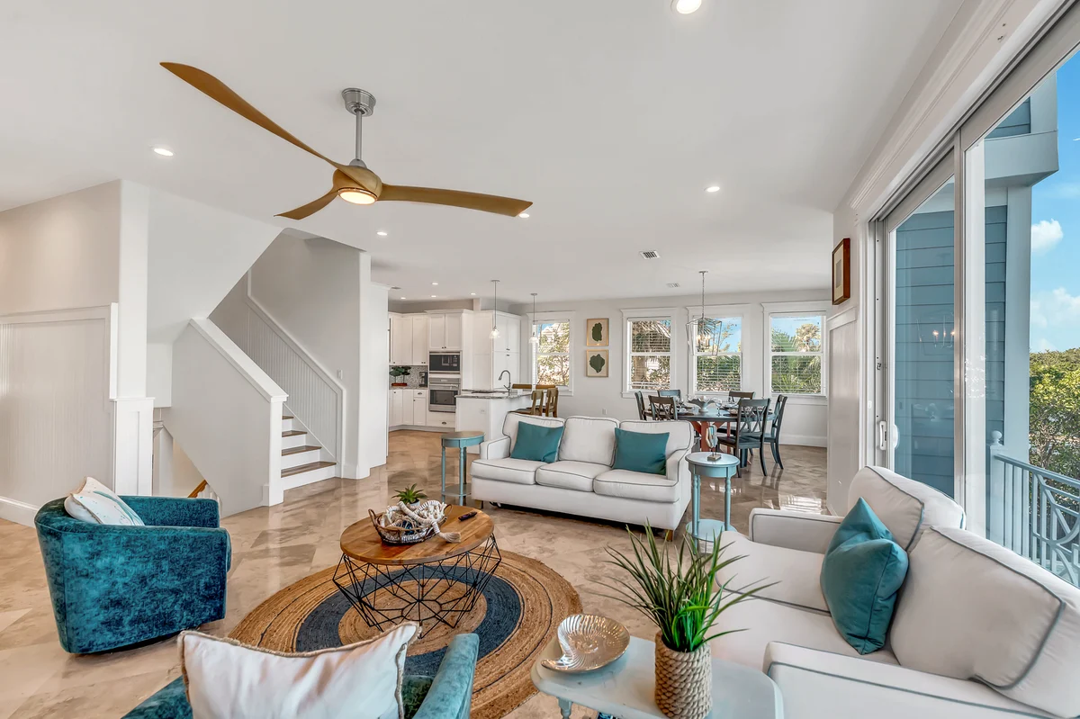 Bayfront Paradise (AMIL) #66