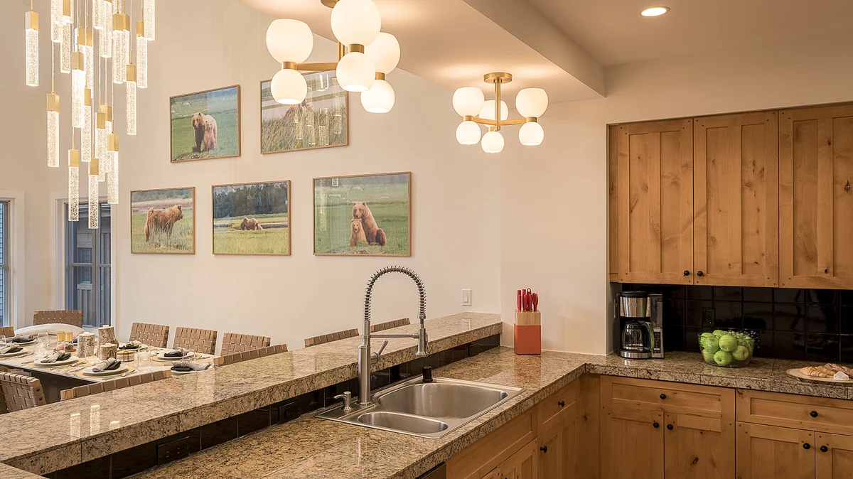 Townhome in Beaver Creek property photo 3