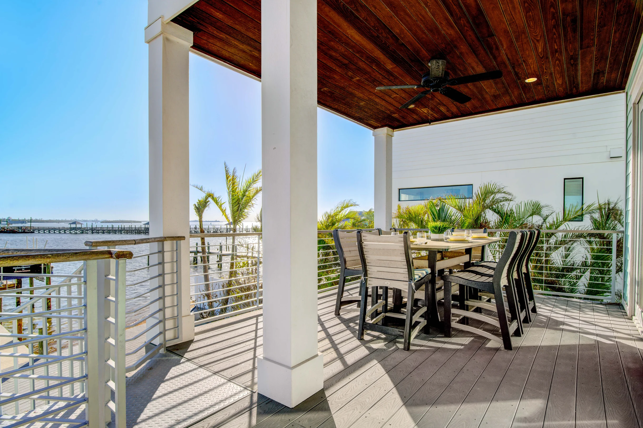 Bayfront Retreat #52