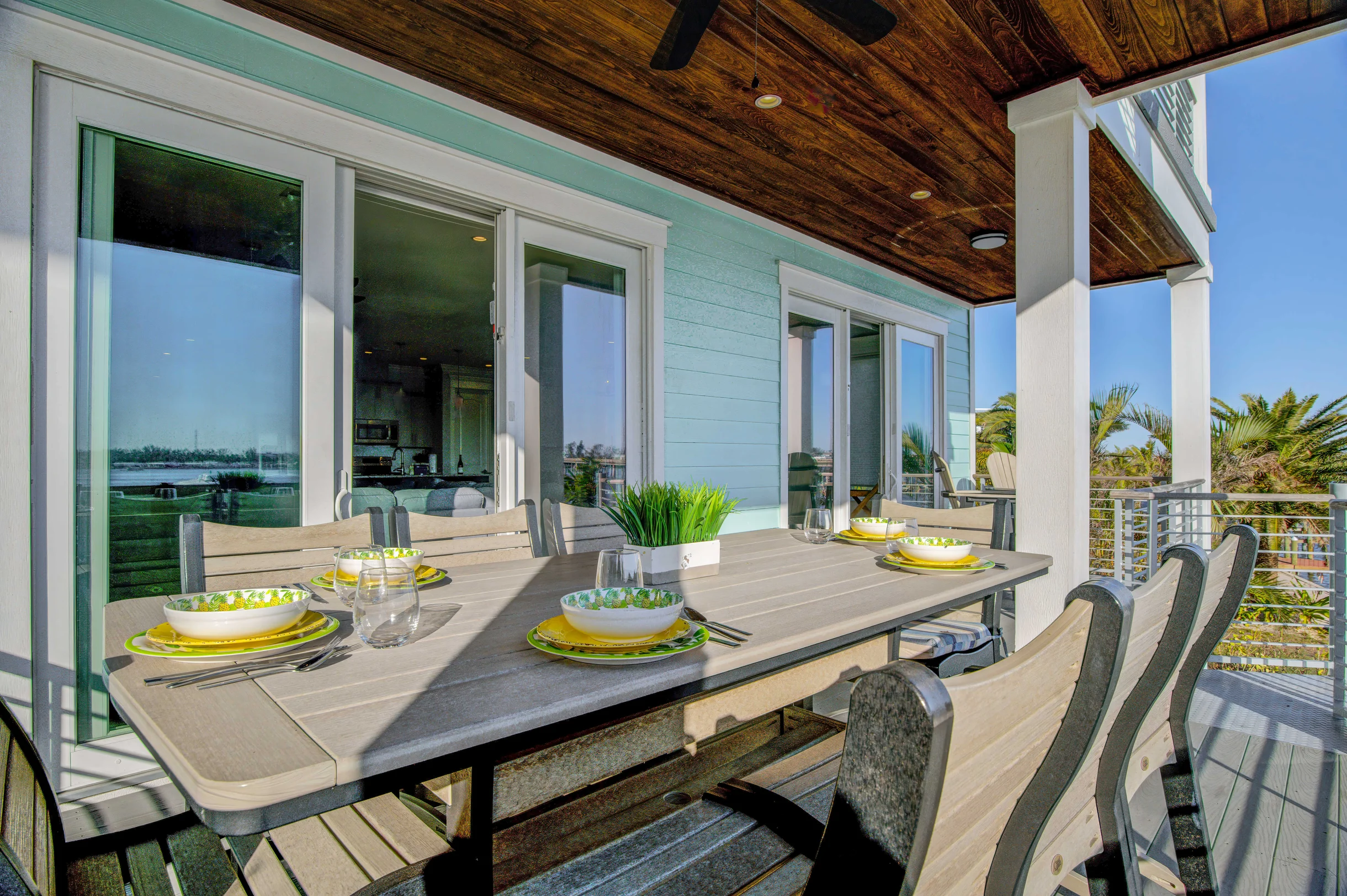 Bayfront Retreat #91