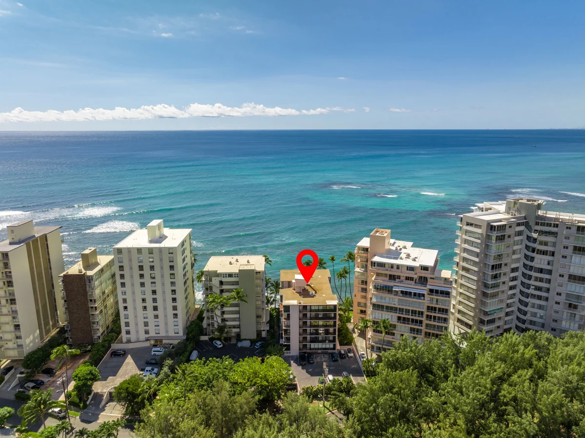 Kaimana Beach Penthouse #77