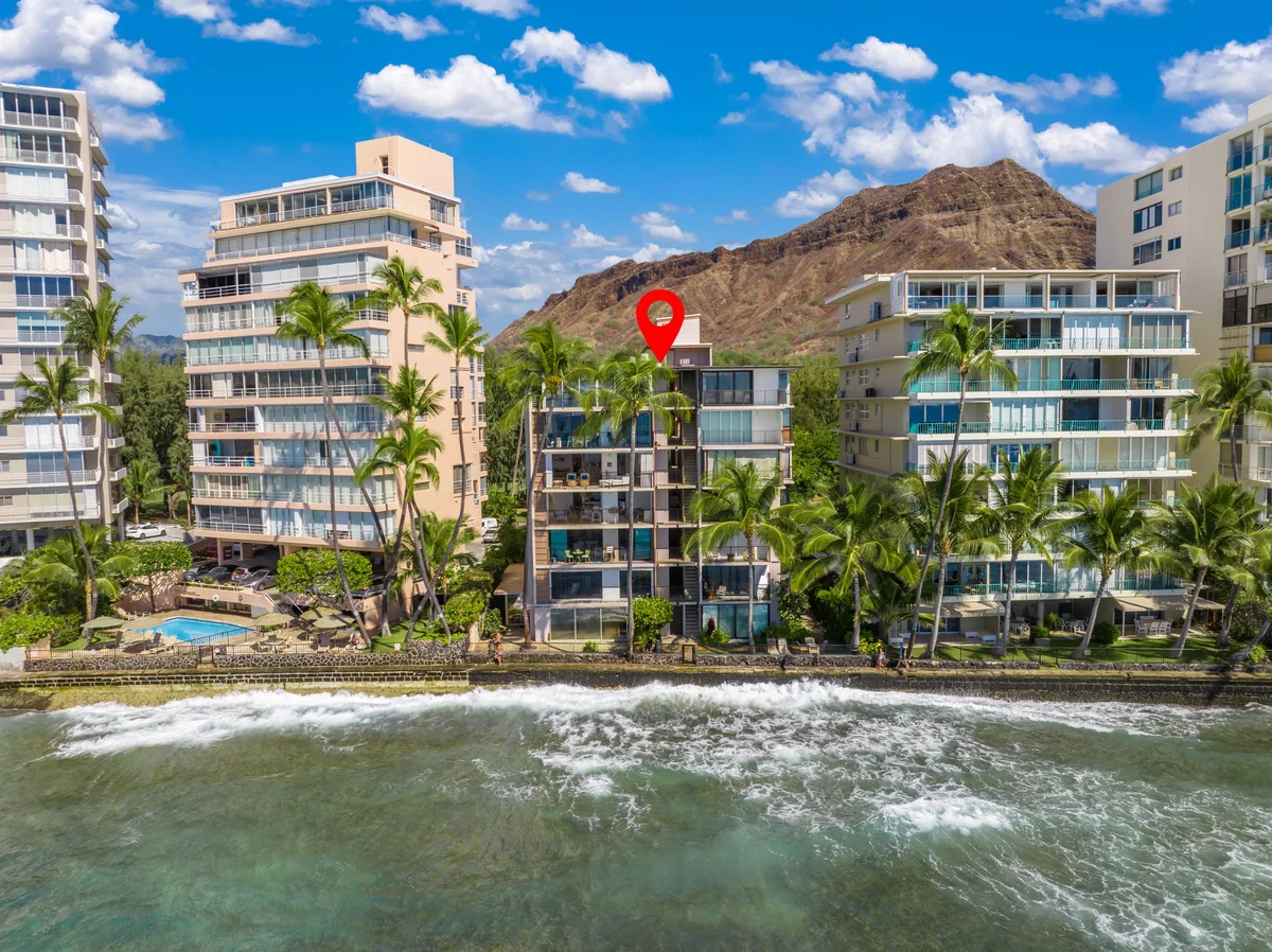 Kaimana Beach Penthouse #73