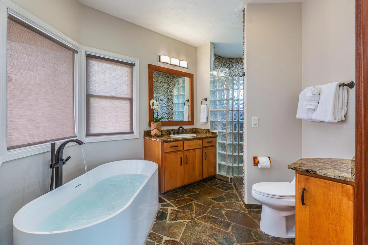 Pohaku Villa #94