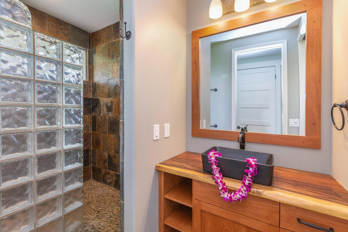 Pohaku Villa #68