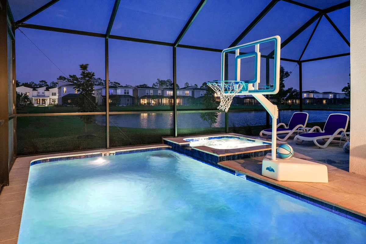 VOR4803PP: 6 Bed, Marine Magic, Gaming Loft #68