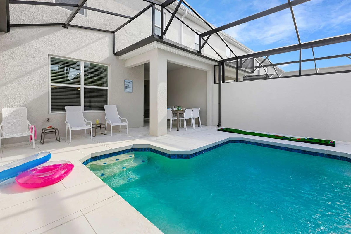 VOR5676AA: 4 Bed, Ogre's Grove, Pool #85