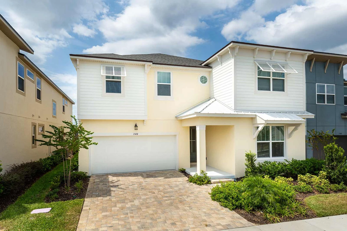 1584NP - 9 Bed - Enchanted Estate - SR023V #59