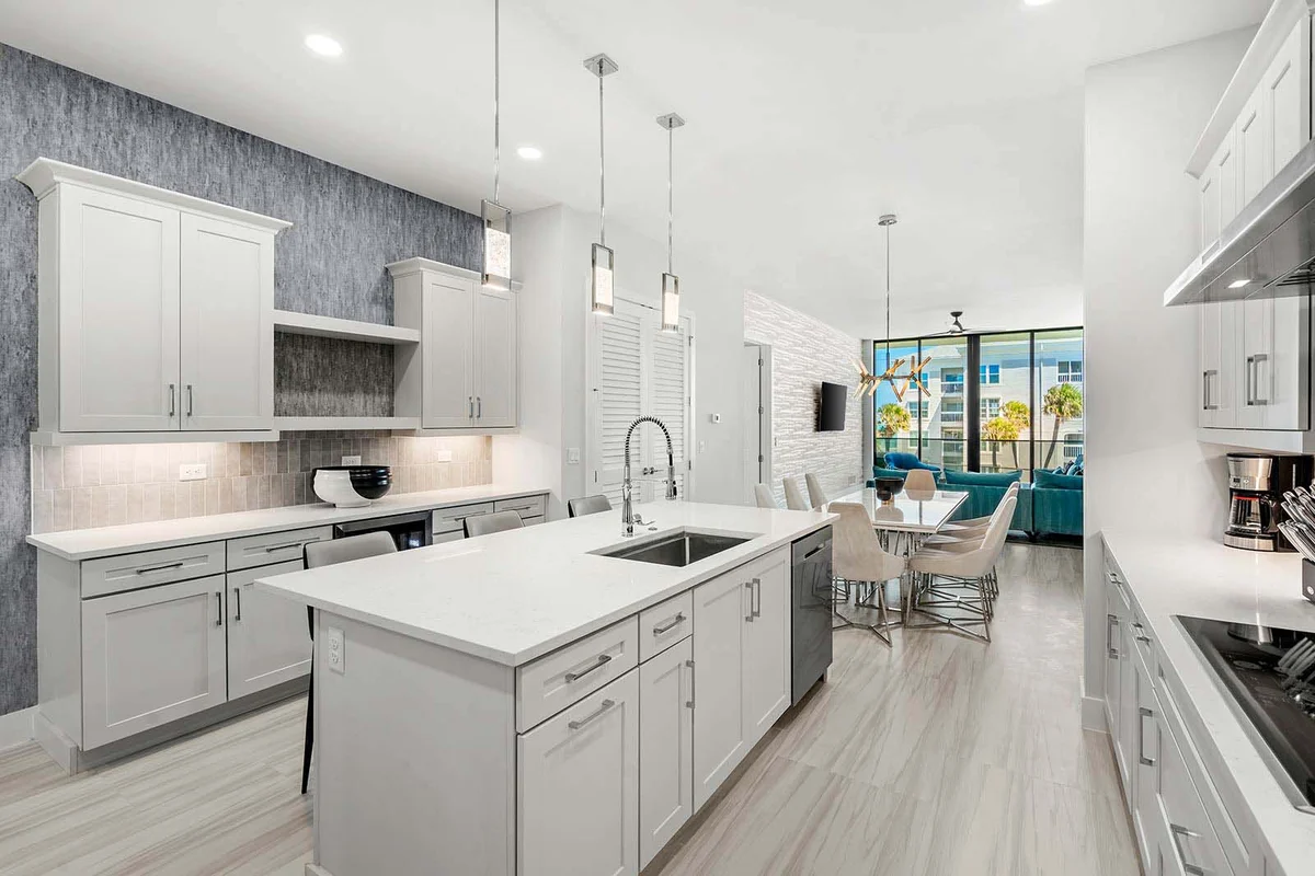 HI3051HL302: 3 bed, ocean breeze #61