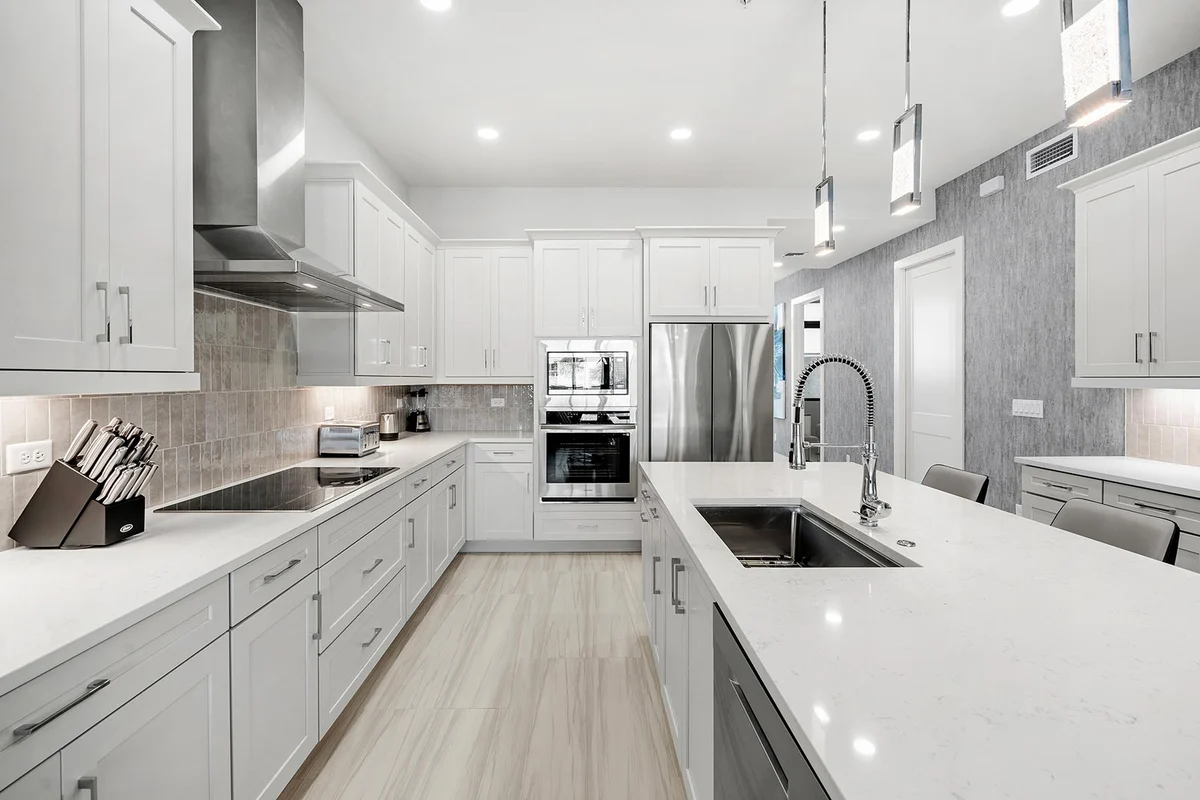 HI3051HL302: 3 bed, ocean breeze #82