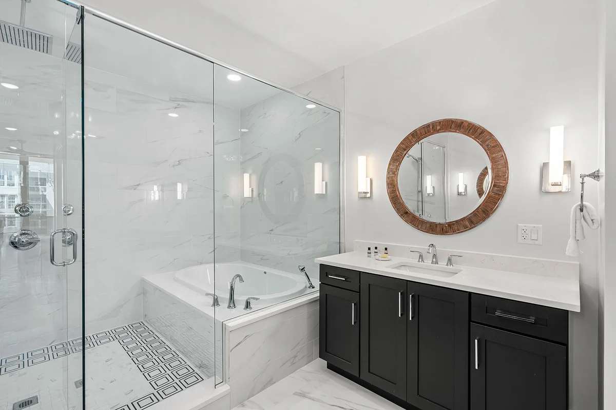 HI3051HL302: 3 bed, ocean breeze #80