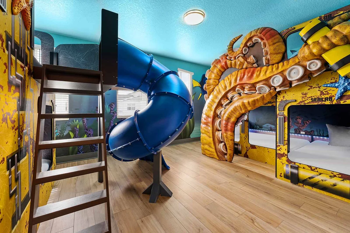 VOR5439CD: 9 Bed, Marine Magic, Gamer's Paradise, Theater #71