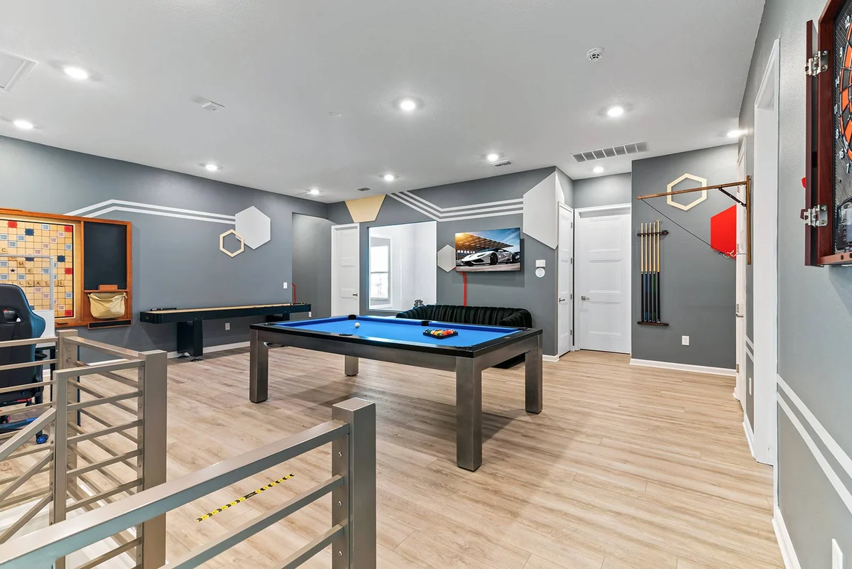 1728OB - 11 Bed - Bounce House - ST045 #92