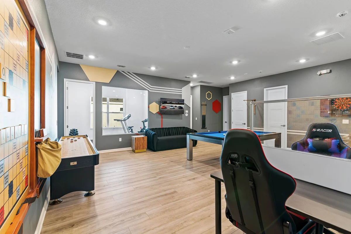 1728OB - 11 Bed - Bounce House - ST045 #55