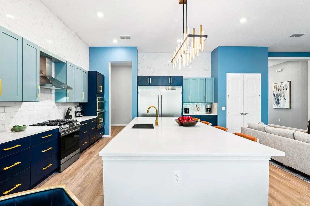 1770OB - 11 Bed - Royal Resort - ST061 #95