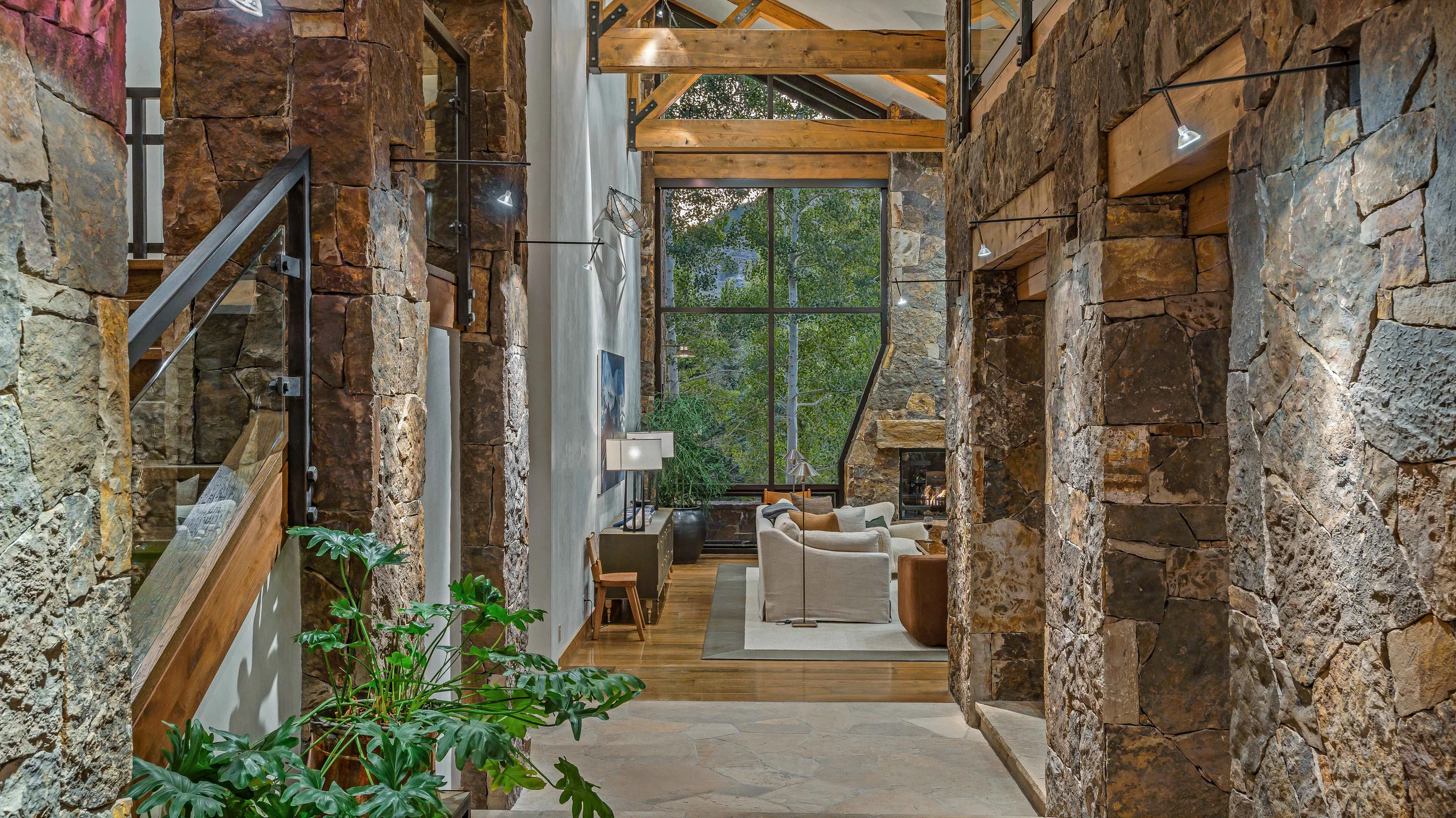 Home in Avon property photo 4