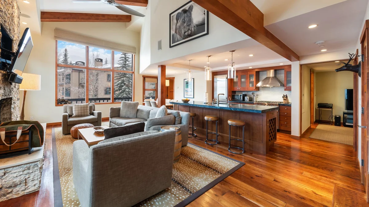Condo in Vail property photo 3
