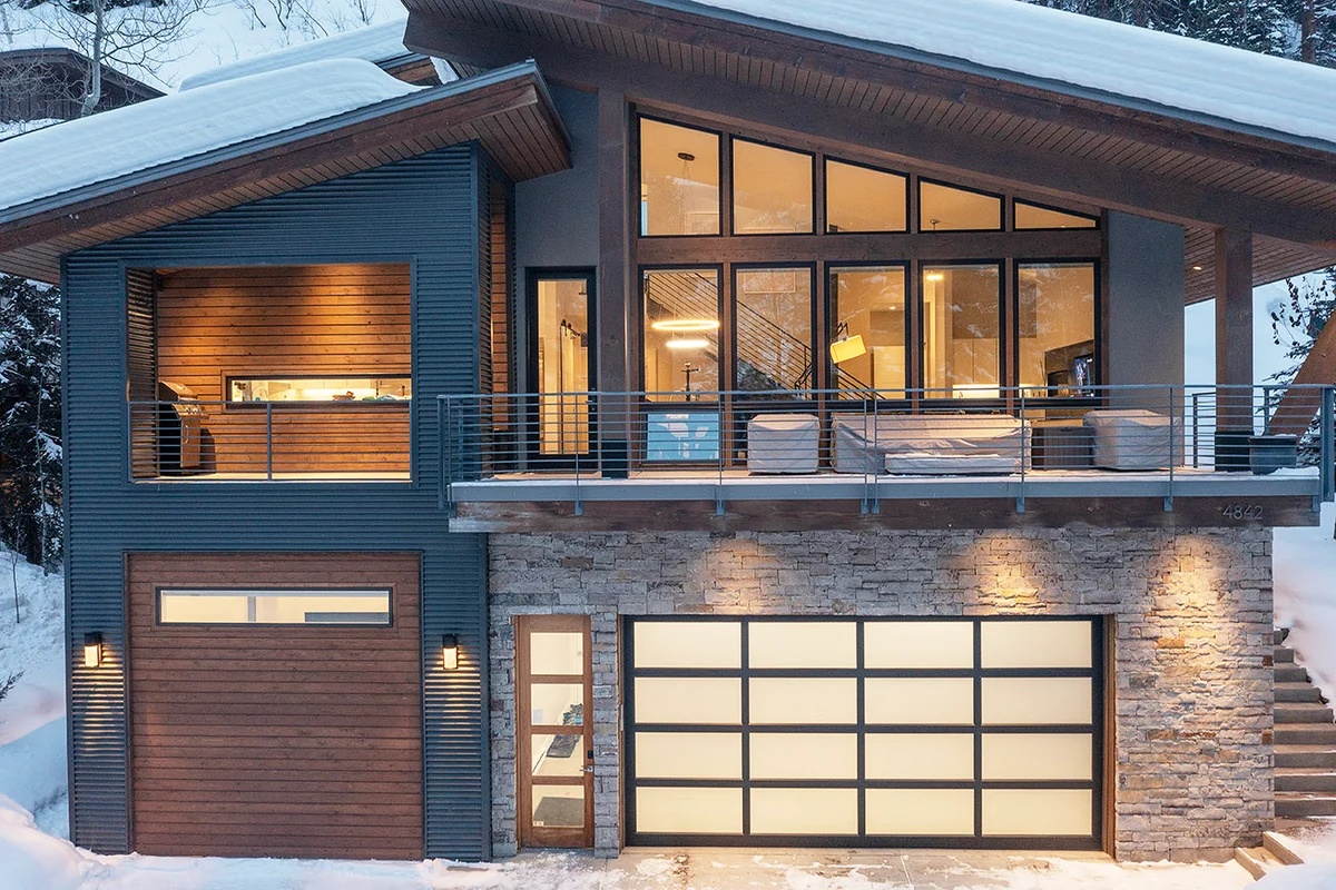 Aprés Chalet #92