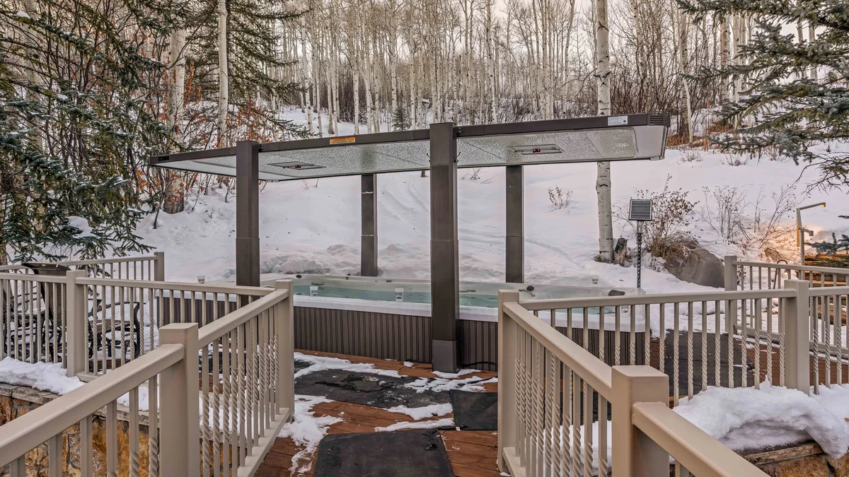 Founders Lodge property photo 2