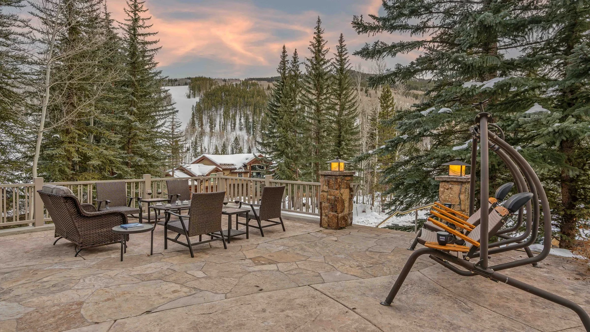 Founders Lodge property photo 3