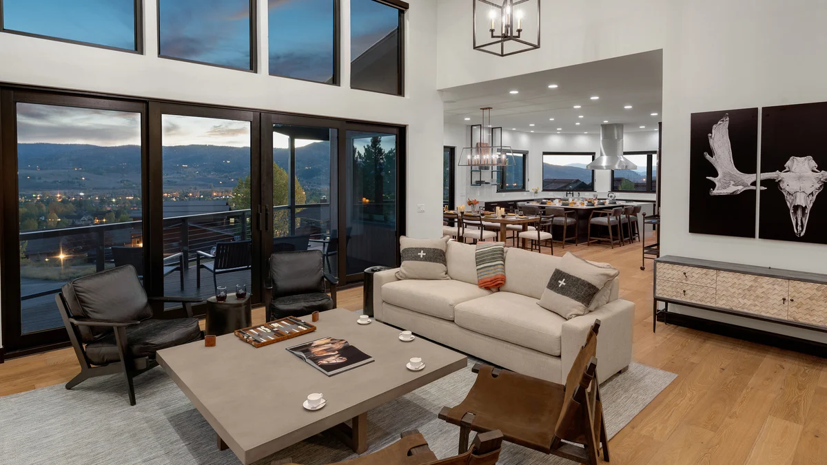 Cazador Lodge #37