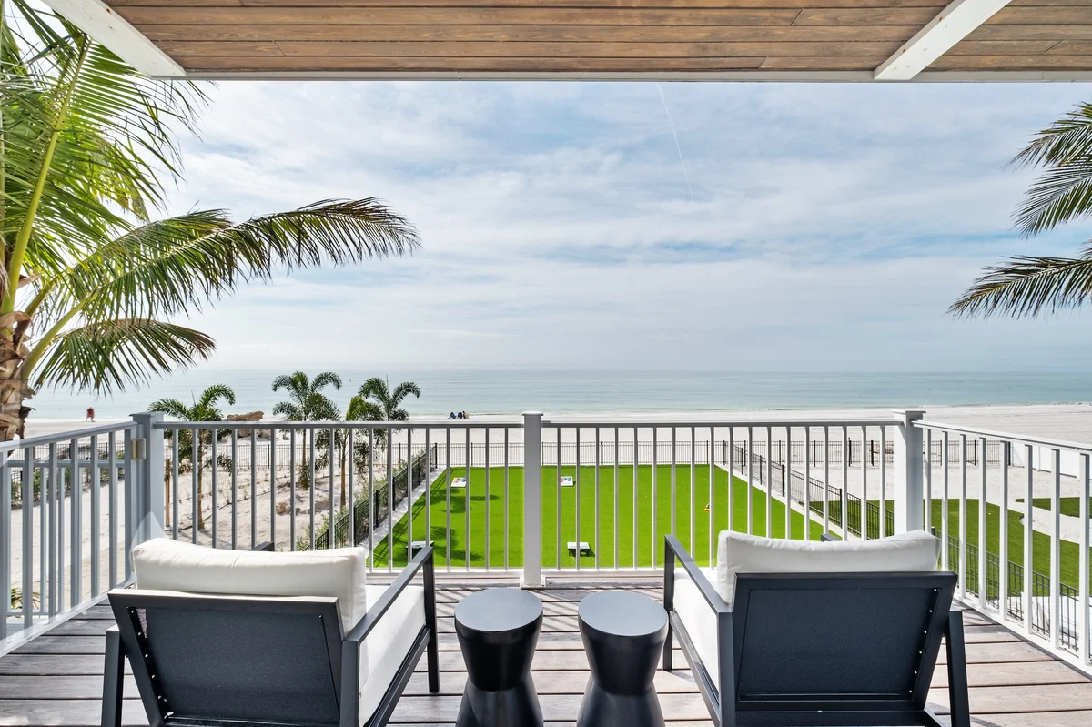 Beachfront Paradise #77