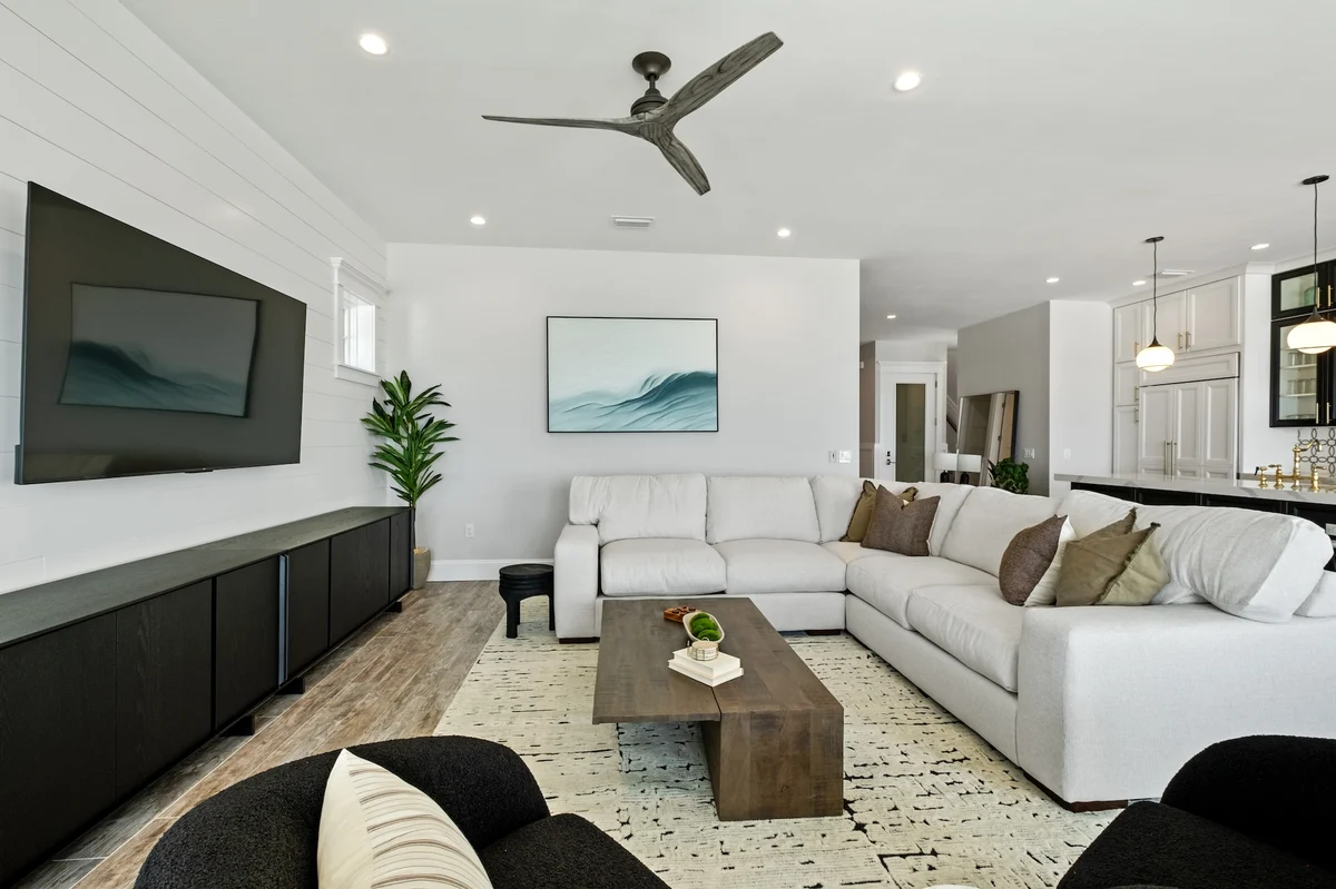 Beachfront Paradise #72