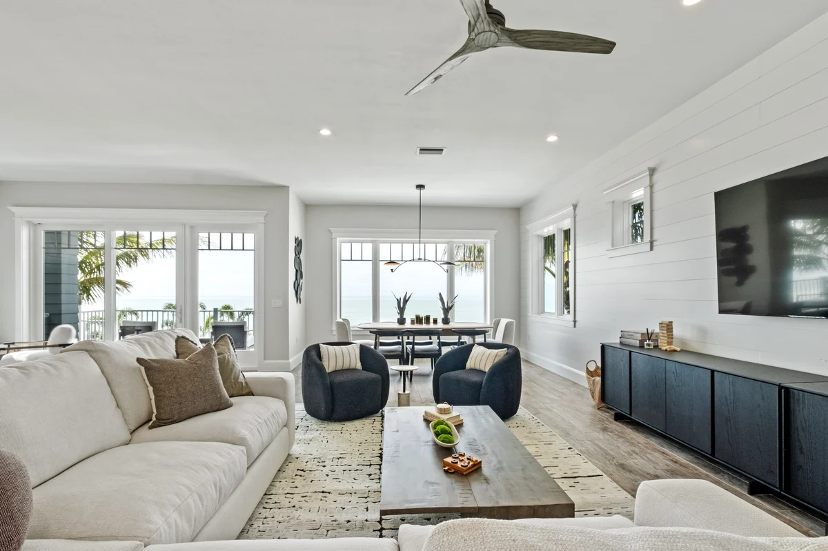Beachfront Paradise #71