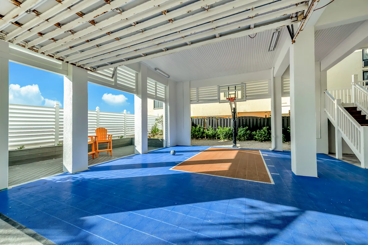 Oceanfront Paradise #52
