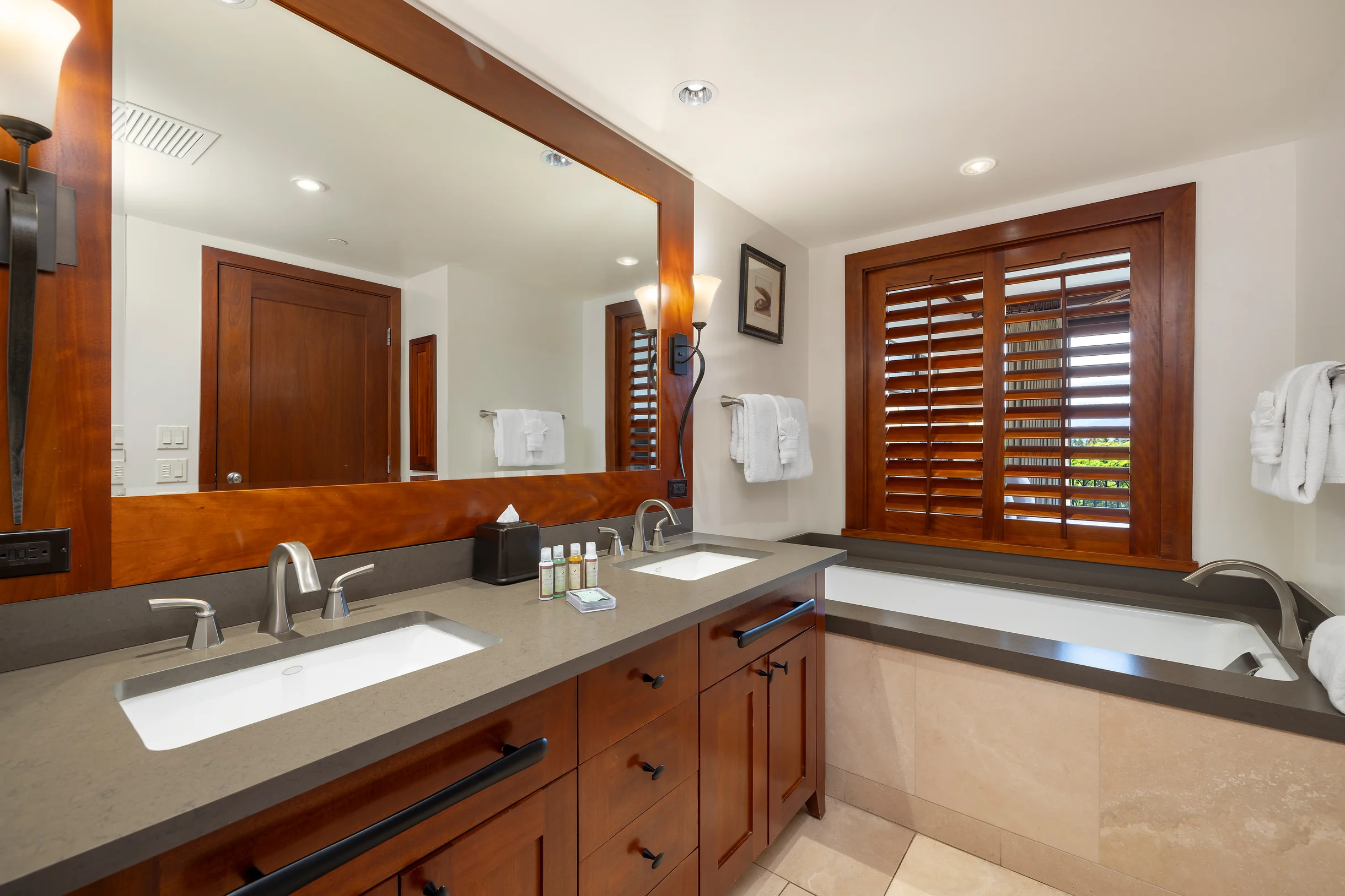 Ko Olina Beach Villas B506 #74