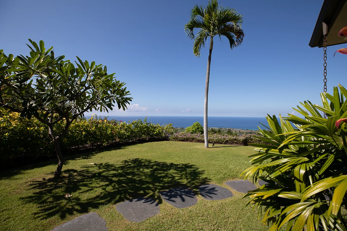 Hale La'i #76