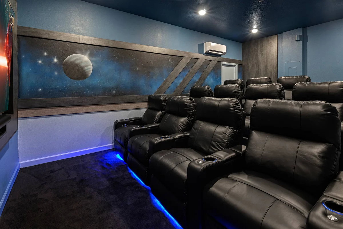 HI320SD: 8 bed, Fashion, Nasa, Gameroom #73