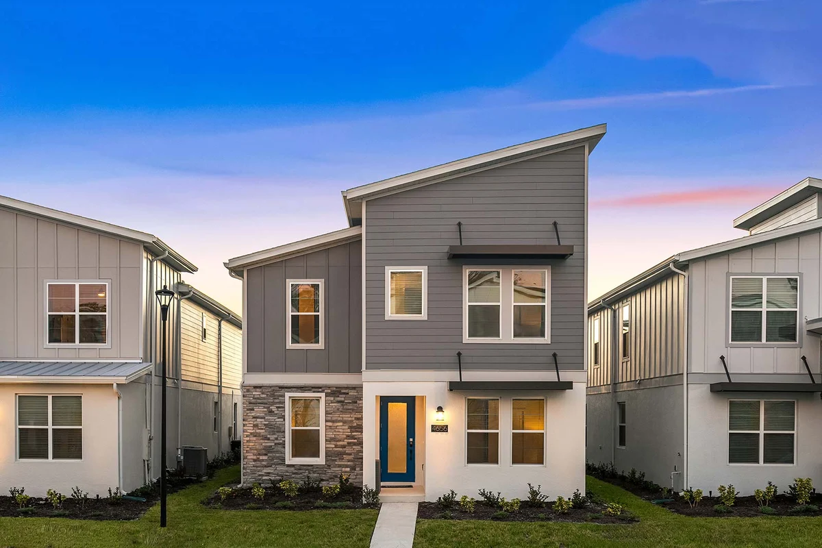 VOR4656TD: 7 Bed, Bricktopia, Petting Zoo, Gaming Nook #84