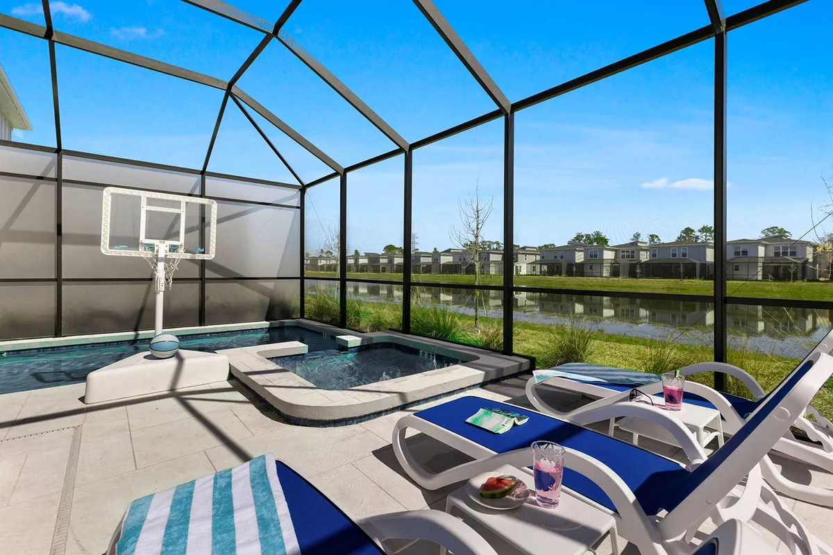 VOR4875PP: 6 Bed, Toy Box, Gaming Loft #52